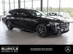 Schwarz Gebraucht 2022 Mercedes E200 AMG Limousine | 42.850 € (Fairer Preis)