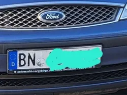 Blau Gebraucht 2005 Ford Galaxy Ambiente Van / Kleinbus | 2.650 € (Teuer)