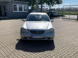 Silber Gebraucht 2003 Mercedes C180 Classic Limousine | 3.499 € (Fairer Preis)