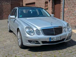 Silber Gebraucht 2006 Mercedes E350 Avantgarde Limousine | 14.400 € (Teuer)
