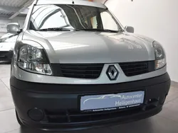 Grau Gebraucht 2005 Renault Kangoo Campus Van / Kleinbus | 2.280 € (Fairer Preis)