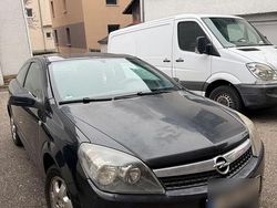 Schwarz Gebraucht 2009 Opel Astra Coupé | 2.500 €