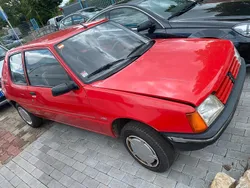 Rot Gebraucht 1991 Peugeot 205 Kleinwagen | 1.450 €