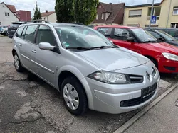 Silber Gebraucht 2009 Renault Mégane III Avantage Limousine | 1.999 €