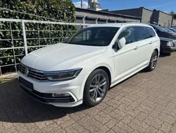 Weiß Gebraucht 2016 VW Passat R-line Kombi | 15.900 € (Fairer Preis)