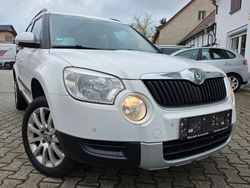 Weiß Gebraucht 2010 Skoda Yeti Ambition SUV | 3.999 € (Guter Preis)