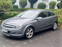 Grau Gebraucht 2005 Opel Astra GTC Kleinwagen | 1.890 € (Fairer Preis)