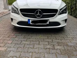Weiß Gebraucht 2017 Mercedes CLA180 Shooting Brake Kombi | 13.700 € (Fairer Preis)