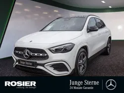 Weiss / polarweiß Gebraucht 2024 Mercedes GLA220 AMG SUV | 44.550 € (Fairer Preis)