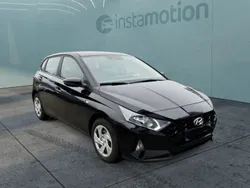 Schwarz Gebraucht 2022 Hyundai i20 Select Limousine | 18.400 € (Fairer Preis)