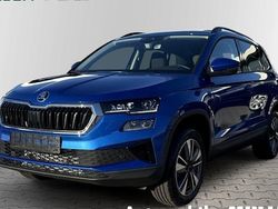 Blau Neu 2025 Skoda Karoq Tour SUV | 36.990 € (Fairer Preis)