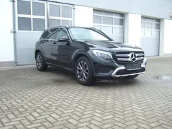 Schwarz Gebraucht 2018 Mercedes GLC220 SUV | 30.999 € (Teuer)