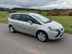 Silber Gebraucht 2014 Opel Zafira Tourer Edition Van / Kleinbus | 6.999 € (Fairer Preis)