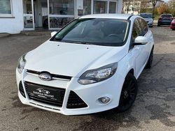 Weiß Gebraucht 2012 Ford Focus Titanium Limousine | 5.800 € (Fairer Preis)