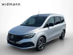 Helvinsilber metallic Gebraucht 2023 Mercedes EQT200 Van / Kleinbus | 26.894 €