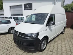 Candyweiß Gebraucht 2016 VW T6 Basis Van | 25.900 € (Superpreis)