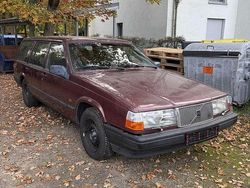 Rot Gebraucht 1992 Volvo 940 Kombi | 2.399 €