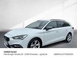 Nevada weiß metallic Gebraucht 2024 Seat Leon FR Kombi | 25.980 € (Guter Preis)