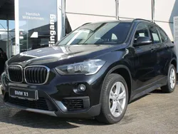 Black sapphire metallic Gebraucht 2019 BMW X1 Advantage SUV | 21.880 € (Fairer Preis)