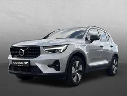 Silver dawn (metallic) Gebraucht 2022 Volvo XC40 Plus SUV | 31.880 € (Fairer Preis)