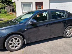 Schwarz Gebraucht 2012 Chevrolet Cruze Limousine | 2.999 €
