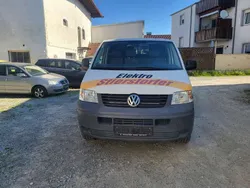 Grauweiß r9002 Gebraucht 2006 VW T5 Van | 3.600 €