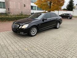 Schwarz Gebraucht 2010 Mercedes E220 Elegance Limousine | 7.499 € (Guter Preis)