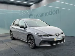 Grau Gebraucht 2024 VW Golf VIII Move Limousine | 22.595 € (Guter Preis)