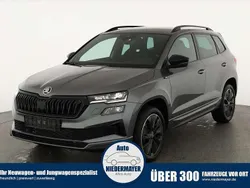 Black magic perleffekt Neu 2025 Skoda Karoq SportLine SUV | 35.995 € (Fairer Preis)