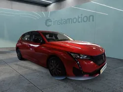 Rot Gebraucht 2022 Peugeot 308 Active Limousine | 21.480 € (Etwas zu teuer)