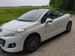 Weiß Gebraucht 2011 Peugeot 207 CC Cabrio | 9.400 € (Teuer)