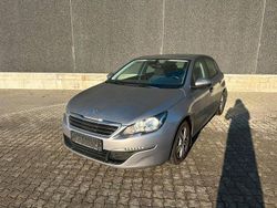 Grau Gebraucht 2017 Peugeot 308 Active Limousine | 5.900 € (Guter Preis)
