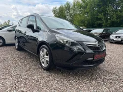 Schwarz Gebraucht 2013 Opel Zafira Tourer Edition Van / Kleinbus | 6.690 € (Guter Preis)