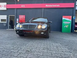Schwarz Gebraucht 2007 Mercedes E200 Limousine | 9.999 € (Teuer)