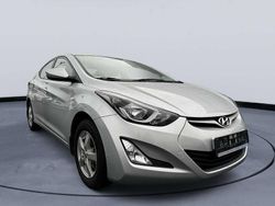 Silber Gebraucht 2015 Hyundai Elantra Limousine | 7.490 €