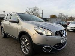 Silber (metallic) Gebraucht 2011 Nissan Qashqai +2 Tekna SUV | 9.999 € (Fairer Preis)