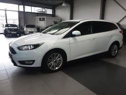 Weiß Gebraucht 2018 Ford Focus Cool & Connect Kombi | 10.890 € (Fairer Preis)