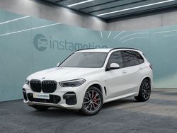 Weiß Gebraucht 2022 BMW X5 M Sport SUV | 58.989 € (Fairer Preis)