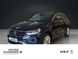 Deep black perleffekt Gebraucht 2025 VW T-Roc Life SUV | 29.710 € (Guter Preis)