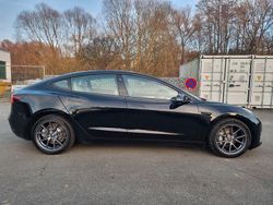 Schwarz Gebraucht 2021 Tesla Model 3 Limousine | 25.999 € (Fairer Preis)