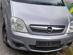 Gebraucht 2006 Opel Meriva Edition Van / Kleinbus | 1.100 € (Superpreis)