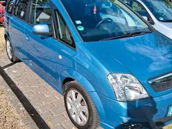 Blau Gebraucht 2006 Opel Meriva Van / Kleinbus | 2.999 € (Fairer Preis)