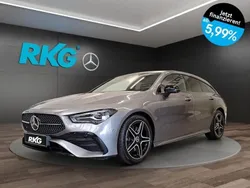 Grau Gebraucht 2024 Mercedes CLA200 Shooting Brake AMG Kombi | 34.790 € (Fairer Preis)