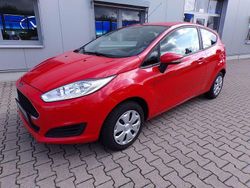 Rot Gebraucht 2016 Ford Fiesta Trend Kleinwagen | 8.950 € (Teuer)