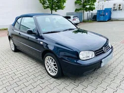 Schwarz Gebraucht 1999 VW Golf Cabriolet Cabrio | 5.990 € (Fairer Preis)