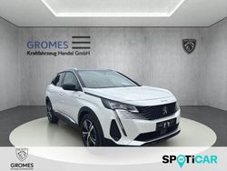 Perlmutt weiß (metallic) Gebraucht 2023 Peugeot 3008 GT SUV | 29.490 € (Teuer)