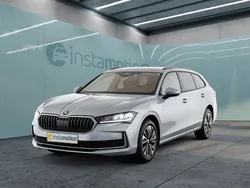Grau Gebraucht 2024 Skoda Superb Kombi | 40.640 € (Guter Preis)