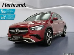 Manufaktur lack manufaktur pat Gebraucht 2024 Mercedes GLA200 Progressive SUV | 40.440 € (Fairer Preis)