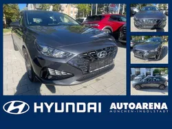 Dark knight / mic Gebraucht 2024 Hyundai i30 Trend Limousine | 18.975 € (Fairer Preis)