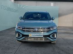 Blau Gebraucht 2024 VW T-Roc R-line SUV | 31.000 € (Fairer Preis)